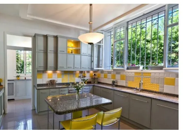 The Gatsby Mansion * Антіб