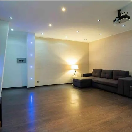 The Gatsby Mansion Villa *