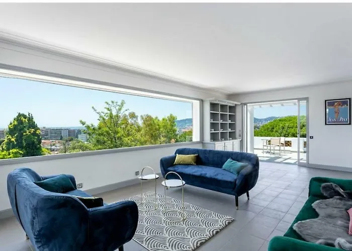 别墅 The Gatsby Mansion 昂蒂布