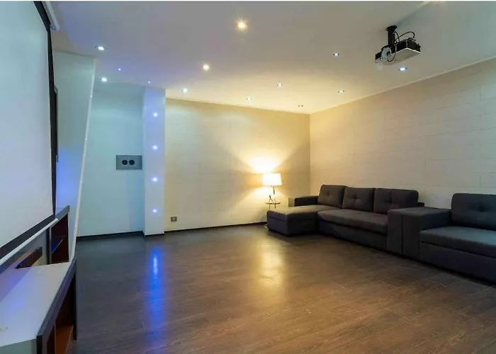 The Gatsby Mansion Villa *