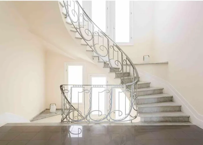 The Gatsby Mansion Villa *